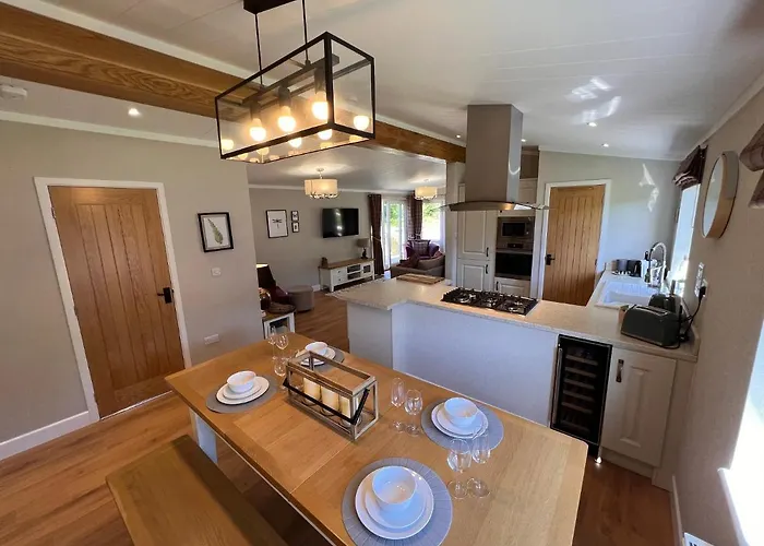 Hollicarrs - Dragonfly אכסניה *